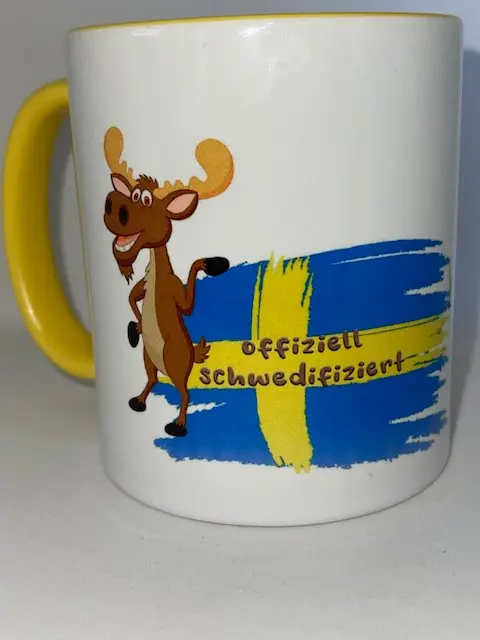 Schweden Tasse lustiger Elch mit Flagge