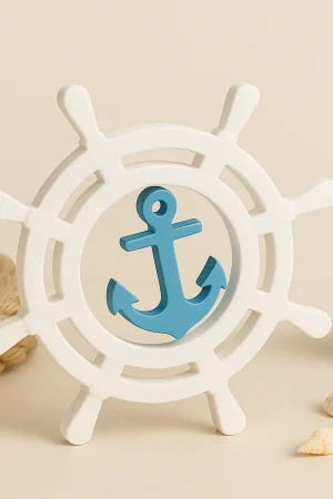 Maritimes Steuerrad mit Anker