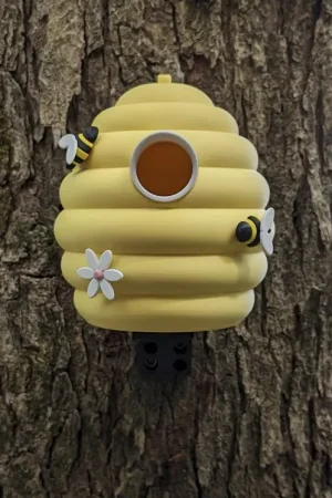 Vogelhaus/Nistkasten Bienenstock im Garten