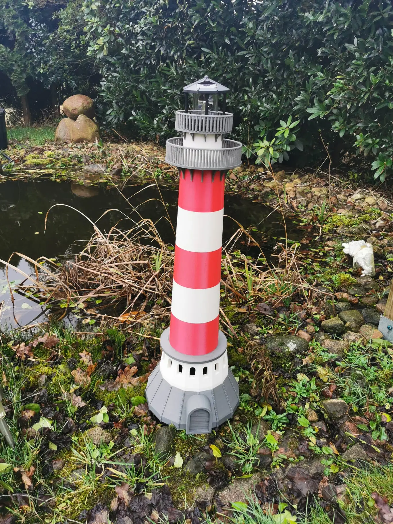 XL Leuchtturm mit Leuchtfeuer – maritime Deko für innen & außen