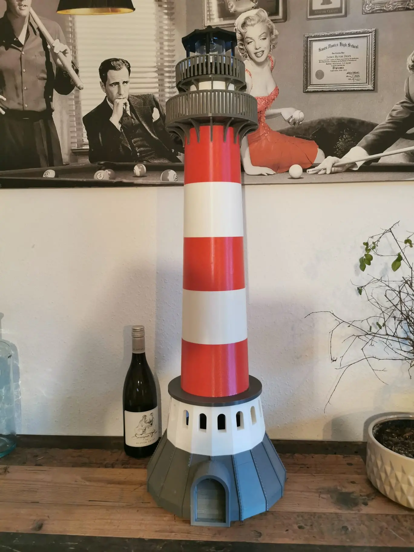 XL Leuchtturm mit Leuchtfeuer als maritime Deko