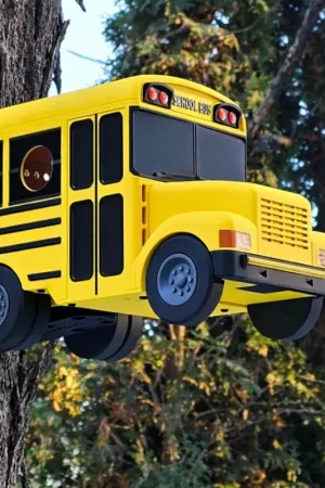 Vogelhaus Schulbus Frontansicht